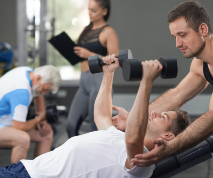 Fitness Franchise or Independent: Comparing the Two Routes Into Studio Ownership